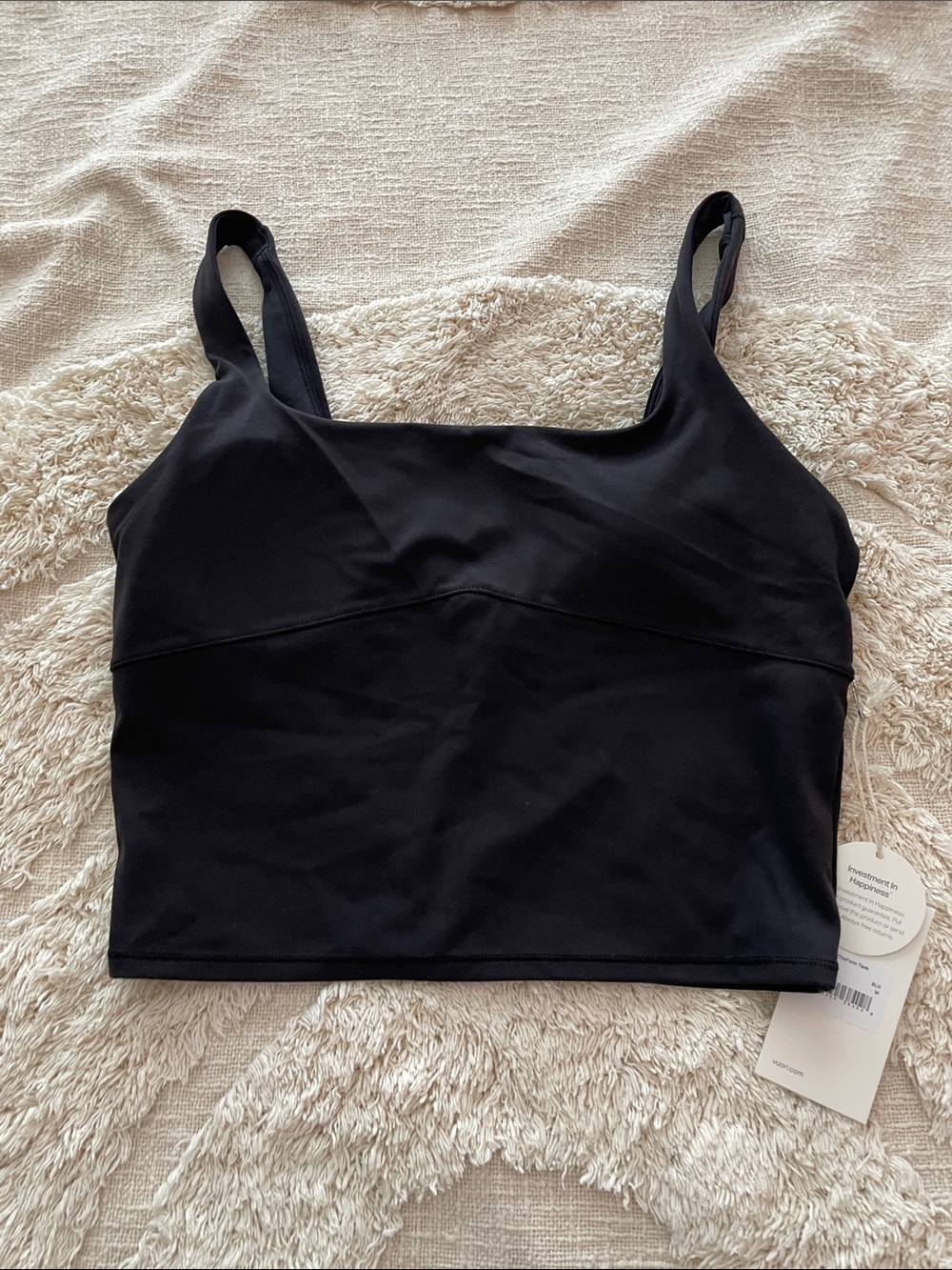 NWT VUORI women’s all the form tank black with pads size medium - Picture 2 of 7
